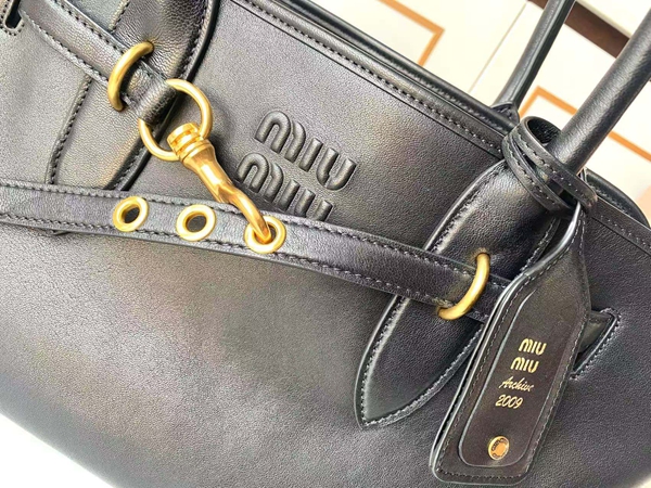 スーパーコピーブランドバッグ細部ディテール